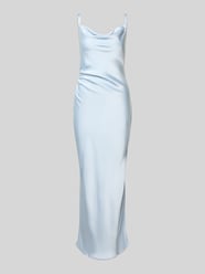 Sukienka midi o kroju slim fit z satyny model 'Maxima' od LeGer - 1