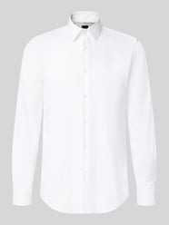 Slim Fit Businesshemd mit Kentkragen von BOSS - 1