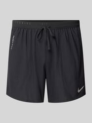 Regular fit sportshorts met logodetail van Nike Training - 2