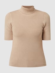 Sweter z ozdobnymi perełkami model ‘Lena’ od Marciano Guess Beżowy - 16
