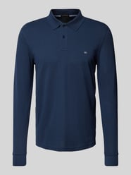 Slim Fit Poloshirt mit Logo-Stitching von Christian Berg Men Blau - 34