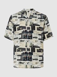 Koszula casualowa o kroju regular fit z wiskozy model ‘Kayden’ od Redefined Rebel Beżowy - 27