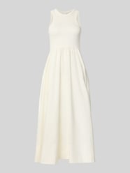 Midikleid mit Rundhalsausschnitt Modell 'MIRI' von YAS - 12