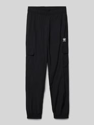 Relaxed Fit Cargohose mit Label-Stitching von adidas Originals Schwarz - 22