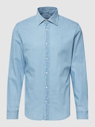 Slim Fit Jeanshemd mit Haifischkragen Modell 'Shirt brig' von Mango Blau - 38