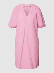 Knielanges Kleid mit V-Ausschnitt von JAKE*S STUDIO WOMAN Rosa - 16