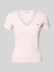 Slim fit T-shirt van katoenmix van Tommy Jeans Fuchsia - 26