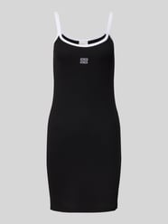 Mini-jurk in riblook met labelstitching van Gestuz - 11