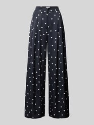 Wide Leg Stoffhose mit Bundfalten von P&C* curated by GLAMOUR - 43