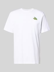 Regular Fit T-Shirt mit Motiv-Print auf der Rückseite von The North Face - 10