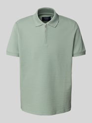 Poloshirt mit kurzem Reißverschluss von MCNEAL - 33
