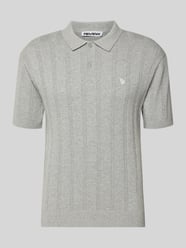 Slim Fit Strick-Poloshirt mit Label-Stitching von REVIEW - 17