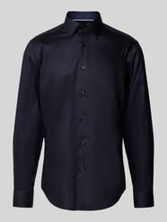 Koszula biznesowa o kroju regular fit z czystej bawełny od BOSS - 31