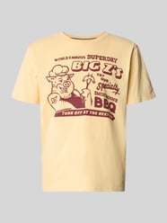 t-shirt o kroju loose fit z nadrukiem z logo model 'Roadside Trade' od Superdry - 48