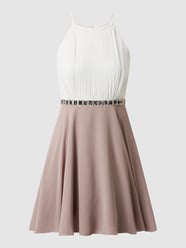 Cocktailkleid aus Chiffon von Jake*s Cocktail Lila - 18