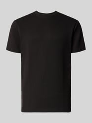 t-shirt o kroju regular fit z dodatkiem wiskozy model 'TREY' od ONLY & SONS - 35