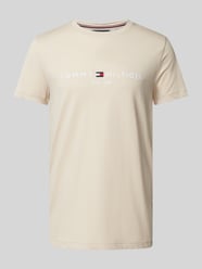 T-Shirt mit Label-Print von Tommy Hilfiger Beige - 3