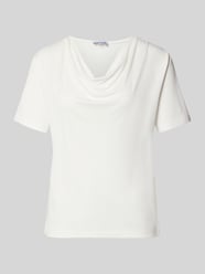 T-shirt z lejącym dekoltem od MORE & MORE - 23