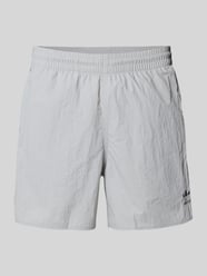 Shorts mit Label-Stitching von adidas Originals - 2