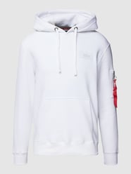 Hoodie mit Label-Details Modell 'BACK PRINT HOODY' von Alpha Industries Weiß - 37