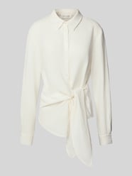 Bluzka lniana o kroju slim fit z wiązanym detalem model ‘MATHILDA’ od GUIDO MARIA KRETSCHMER WOMAN - 4