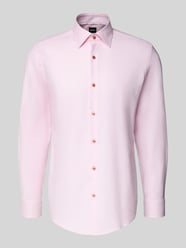 Slim fit zakelijk overhemd van een mix van katoen en elastaan van BOSS Fuchsia - 28