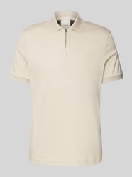 Slim Fit Poloshirt mit Logo-Stitching Modell 'LIQUID TOUCH' von CK Calvin Klein Beige - 22