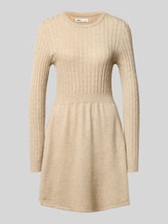 Gebreide jurk van viscosemix, model 'FIA' van ONLY Beige - 21