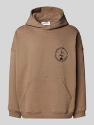 Hoodie mit Label-Print Modell 'PRODUCT OF BERLIN' von Vertere Grün - 14