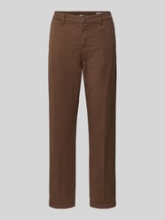 Chinosy o kroju straight fit w skróconym kroju od MAC - 4