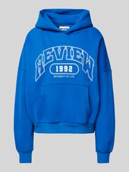 Hoodie mit Label-Print von Review Blau - 25