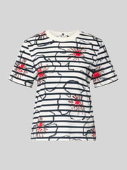 T-shirt o kroju regular fit model 'FLOWER GRAPHIC REG C-NK S' od Tommy Hilfiger - 27