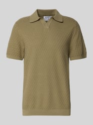 Poloshirt mit Polokragen und V-Ausschnitt von Jake*s Studio Men - 19