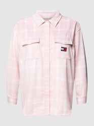 PLUS SIZE Hemdjacke mit Label-Stitching von Tommy Jeans Curve Rosa - 14