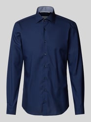 Koszula biznesowa o kroju slim fit z kołnierzykiem typu kent od ETERNA SLIM FIT - 11