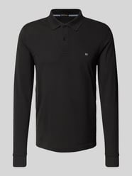 Slim Fit Poloshirt mit Logo-Stitching von Christian Berg Men Schwarz - 21