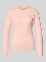 Sweter z dzianiny ze ściegiem warkoczowym i wyhaftowanym logo od GANT Fuksjowy - 25
