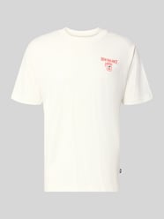 T-shirt z nadruk z logo model 'GRAB A BITE LONDON' od New Balance - 39
