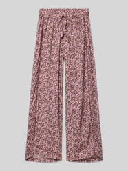 krój loose fit szerokość spodnie z czystej wiskozy model 'GLOW' od ONLY Fuksjowy - 25