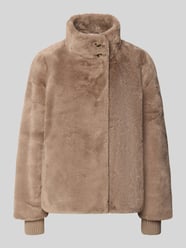 Jacke aus Kunstfell mit Eingrifftaschen von COMMA Beige - 4