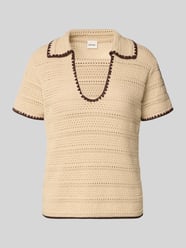 T-shirt w imitacji dzianiny z kołnierzykiem polo i kontrastową lamówką od Stefanel - 11