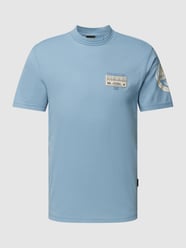 T-shirt z naszywką z logo model ‘AMUNDSEN’ od Napapijri Niebieski - 43