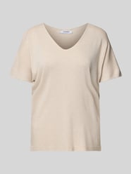T-shirt met V-hals van ZABAIONE Beige - 11