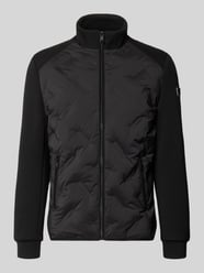 Steppjacke mit Reißverschlusstaschen von GUESS - 26