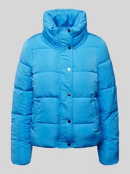 Steppjacke mit Eingrifftaschen und Stehkragen von Only Blau - 6