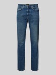 Jeansy o kroju slim tapered fit z 5 kieszeniami model ‘ONYX’ od BOSS Orange - 17