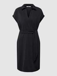 Kleid mit V-Ausschnitt von Esprit Grau / Schwarz - 42