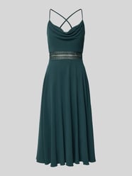 Knielanges Cocktailkleid mit Wasserfall-Ausschnitt von V.M. - 40
