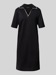 Sukienka T-shirtowa o długości do kolan z wykładanym kołnierzem model ‘Wembli’ od OPUS - 14