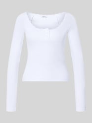 Longsleeve in Ripp-Optik mit Spitzenbesatz Modell 'MAYA' von NOISY MAY® - 32